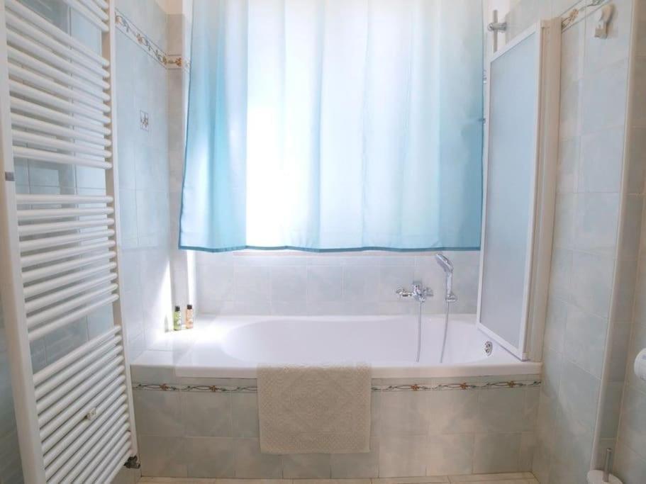 Casagio Apartment เปสการา ภายนอก รูปภาพ